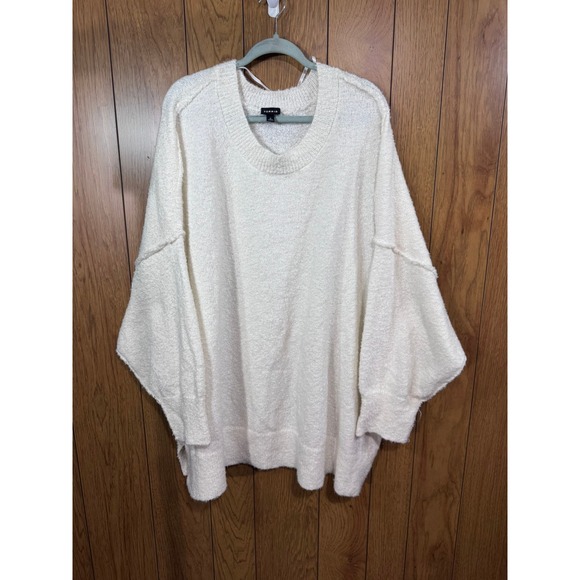 torrid Sweaters - Torrid Cream Boucle Knit Oversized Sweater Plus Size 5- 5X Crew Neck Pullover